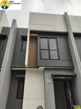 249. Disewakan Rumah 2 Lantai di Summarecon Crown Gading Regia Bekasi