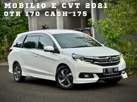 Pajak panjang | Mobilio E CVT 2021 Putih