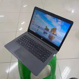 Laptop HP 14inc Processor i3 gen 10th ram 8gb ddr4 ssd 256gb siap pkai