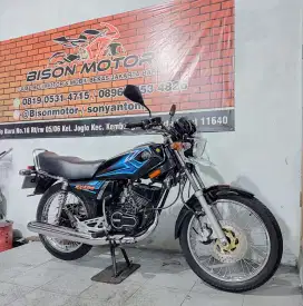 Istimewa! YAMAHA RX KING 2004 Pajak Panjang hitam Rx-king