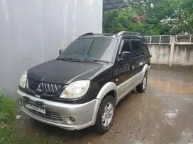 Mitsubishi Kuda 2004 Bensin