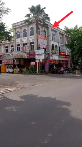 Disewakan 1 Th Ruko Hook Bagian Jalan Raya Grand Galaxy Bekasi