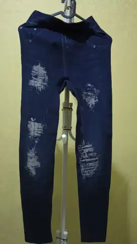 Celana dan leging