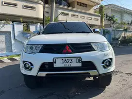 MITSUBISHI PAJERO SPORT 2.5 DAKAR SOLAR 2014 MATIC SUPER TERAWAT CIAMI