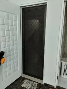 Pintu kasa nyamuk(ekspanda)alumunium