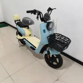 FLASH SALE  SEPEDA LISTRIK MURAH HANYA 2.9 JUTAAN