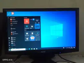 monitor  acerr di jual kondisi scon masih nirmal