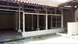 Rumah Cocok Untuk Gudang di Sayap Taman Kopo Indah