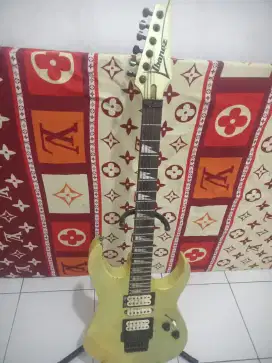 Jual gitar Ibanez kondisi apa adanya