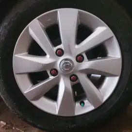VELG ONLY Livina r15 4x114