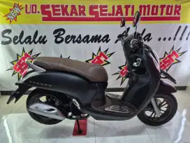New Scoopy prestige smartkey