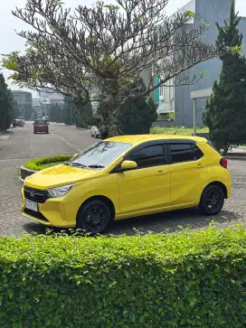 DAIHATSU AYLA X M/T 2023 KM. 900 SEPERTI BARU