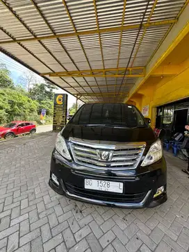 Alphard bagus pemakaian pribadi