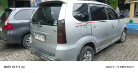 Di jual mobil avanza 2006 samsat baru