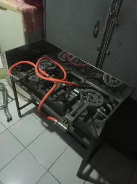 Jual peralatan martabak kondisi seperti baru