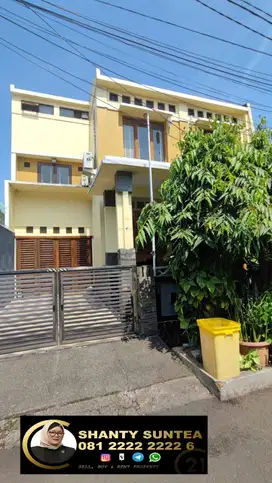 Rumah Dijual Cepat 3 Lantai Nego di Mandar Bintaro Jaya SC-15510