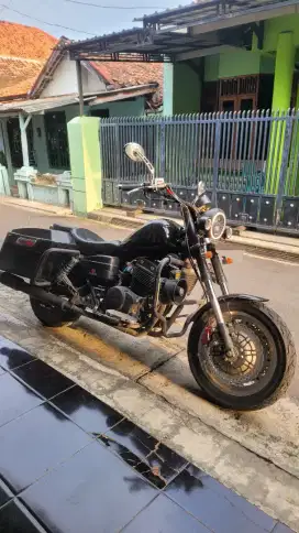 BENELLI MOGE 250cc Patagonian Eagle