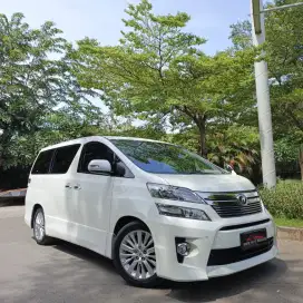 MPV Terfavorit ! Toyota Vellfire ZG 2014
