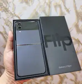 Samsung Z flip 4 ram 8/256 resmi SEIN minus LCD