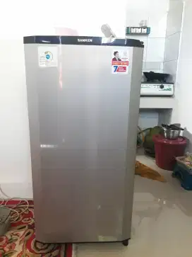 Kulkas sanken 1 pintu