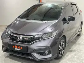 DP 19jt.. Honda JAZZ RS Gk5 CVT A/T 2019.. eNHa garage Semarang..