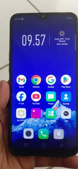 Oppo A5S, Ram 3 gb, memori 32 gb.