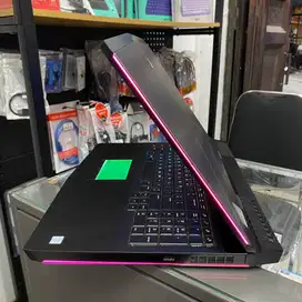 Alienware 17 R4 Intel i7 7700HQ Nvidia GTX 1060 RAM 16 GB Gaming 17