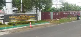 Tanah & Bangunan Dijual Pahoman