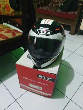 Helm KYT K2Rider white diamond