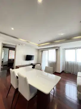 Sewa 1 br mewah luas 49 meter apartemen Pakubuwono terrace