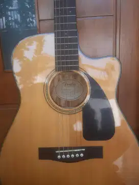 Gitar listrik Fender original acoustic.