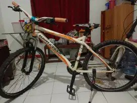Sepeda wimcycle