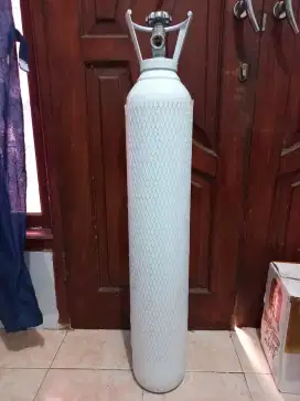 TABUNG OKSIGEN 2 M3 LIKE NEW MERK PURE AIR