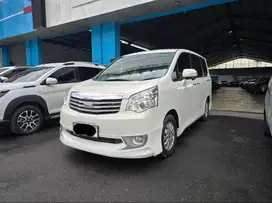 (km 65ribu) Toyota NAV1 2.0 V AT Matic 2014