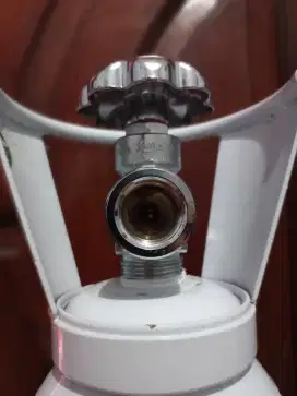 Tabung Oksigen Besar 2M³ ±14 liter merk Pure Air - LIKE NEW
