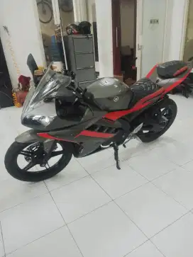 Motor Sport Yamaha YZF R15 Tahun 2016 Plat S