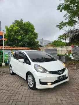 [Gress Mobil Kutisari]Jazz Rs Automatic Tahun 2013 Facelift