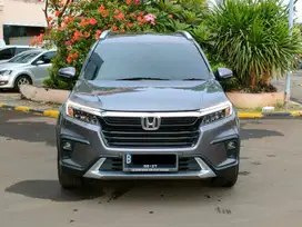 Honda BRV prestige matic 2022/2023