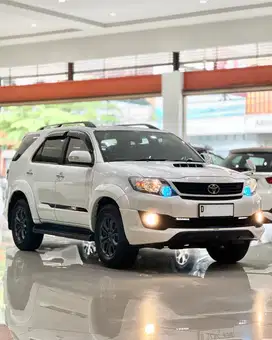 Fortuner Diesel VNT TRD Sportivo A/T 2015 Istimewa