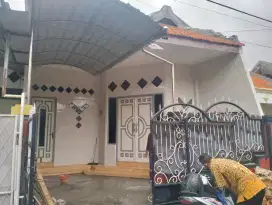 Disewakan Rumah Bagus Siap Huni