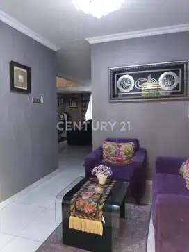 Rumah Nyaman Di Taman Modern Cakung Jakarta Timur