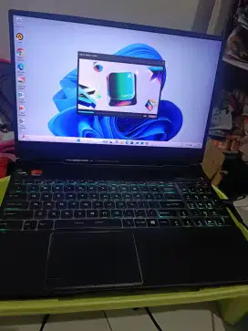 Laptop MSI Alpha 15 Ryzen 7