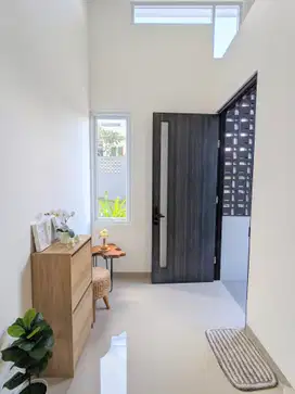 DIJUAL RUMAH BARU SIAP HUNI LUAS 72 M2 DEKAT KANTOR WALKOT TANGSEL