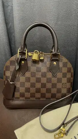 Fast sale!! Lv Alma bb damier 2017