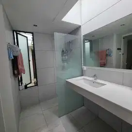 Dijual Rumah Minimalis Modern Mewah Di Area Exlusive Kota Baru