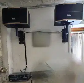 Satu set Audio karoeke