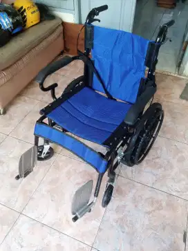 Dijual Kursi Roda 98% mulus