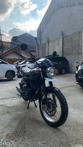 DIJUAL KAWASAKI W 175 SE 2022