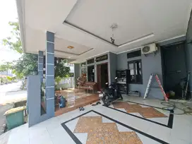 Dijual rumah siap huni posisi sudut bisa kpr strategis ramai cikarang
