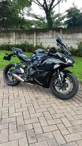 ZX25R ZX25 R Ninja 250 non abs quick shifter odo low!!
